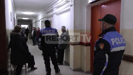 Report TV - Ballsh, ish-dhëndri i maskuar plagos vjehrrin dhe vjehrrën