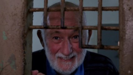 Report TV - Rrëfehet skocezi i dënuar në Shqipëri për abuzime seksuale