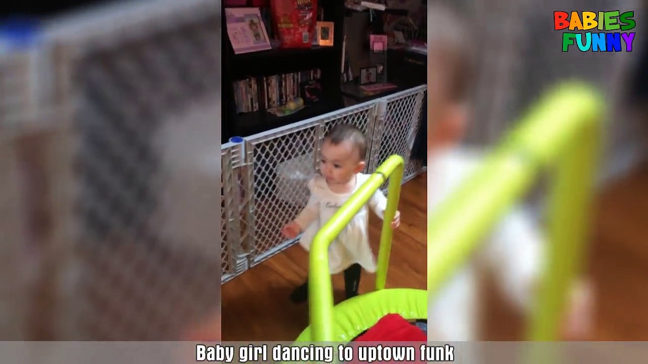 Funny_Babies_Dancing_Compilation  wow