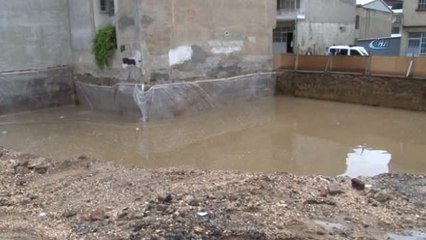 Bursa'da Çökme Tehlikesi Bulunan İki Bina Boşaltıldı