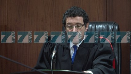 SHTYHET VENDIMI PER 8 STUDENTET QE GODITEN RAMEN ME VEZE - News, Lajme - Kanali 11