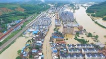 LLuvias torrenciales dejan al menos 56 muertos y 22 desaparecidos en China