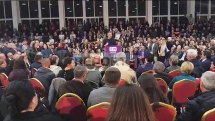 Report TV - Pas shkarkimit, Tahiri miting në Tiranë: Rama kampioni jonë!