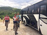 İnsan Kaçakçılarının Terk Ettiği 8'i Çocuk 36 Göçmen, 4 Günü Ormanda Geçirdi