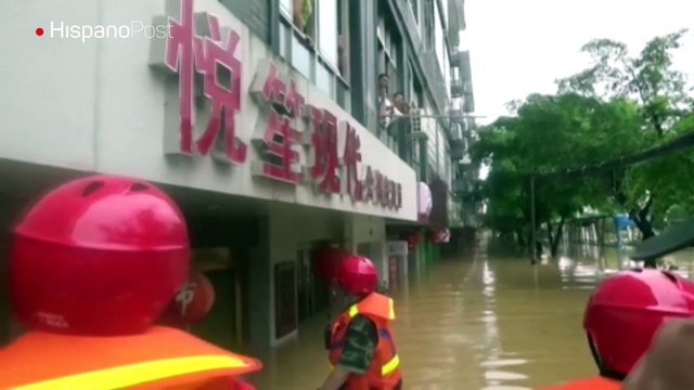 Lluvias torrenciales dejan al menos 56 muertos en China