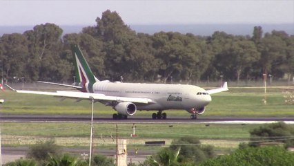 FRIKE NGA VULLKANI ETNA NE ITALI, HIRI NGA SHPERTHIMI I KRATERIT SJELL PROBLEME NE TRANSPORTIN AJROR