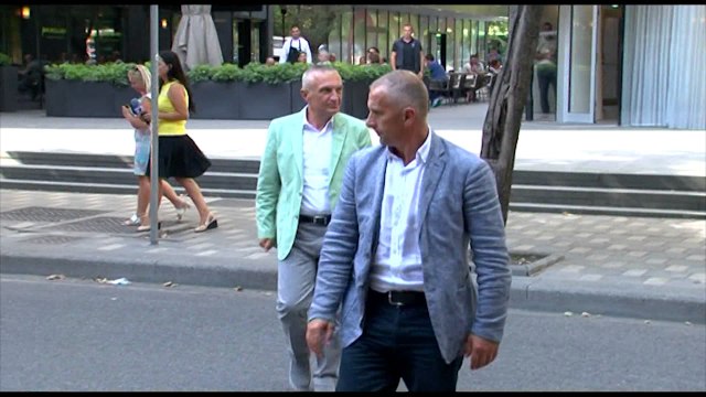 KRYEMINISTRI RAMA KOKE ME KOKE ME KREUN E KUVENDIT META, FLITET PER SITUATEN POLITIKE DHE ZGJEDHJET