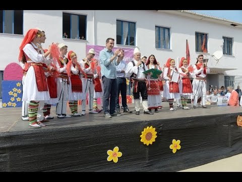 Report TV - Veliaj merr pjesë në Festivalin “Ritet Panverore” dhe Bio Fest-Krrabë