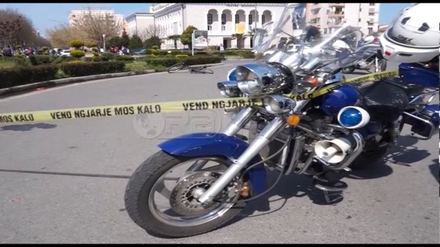 Aksident në Shkodër - Përplaset nga automjeti, plagoset rëndë drejtuesi i biçikletës