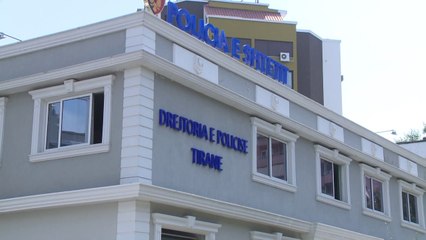 Seks në grup dhe kokainë