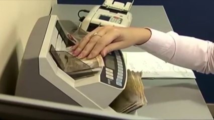 Report TV - Bankat më pak financim biznesit rritet kredia jashtë kufijve
