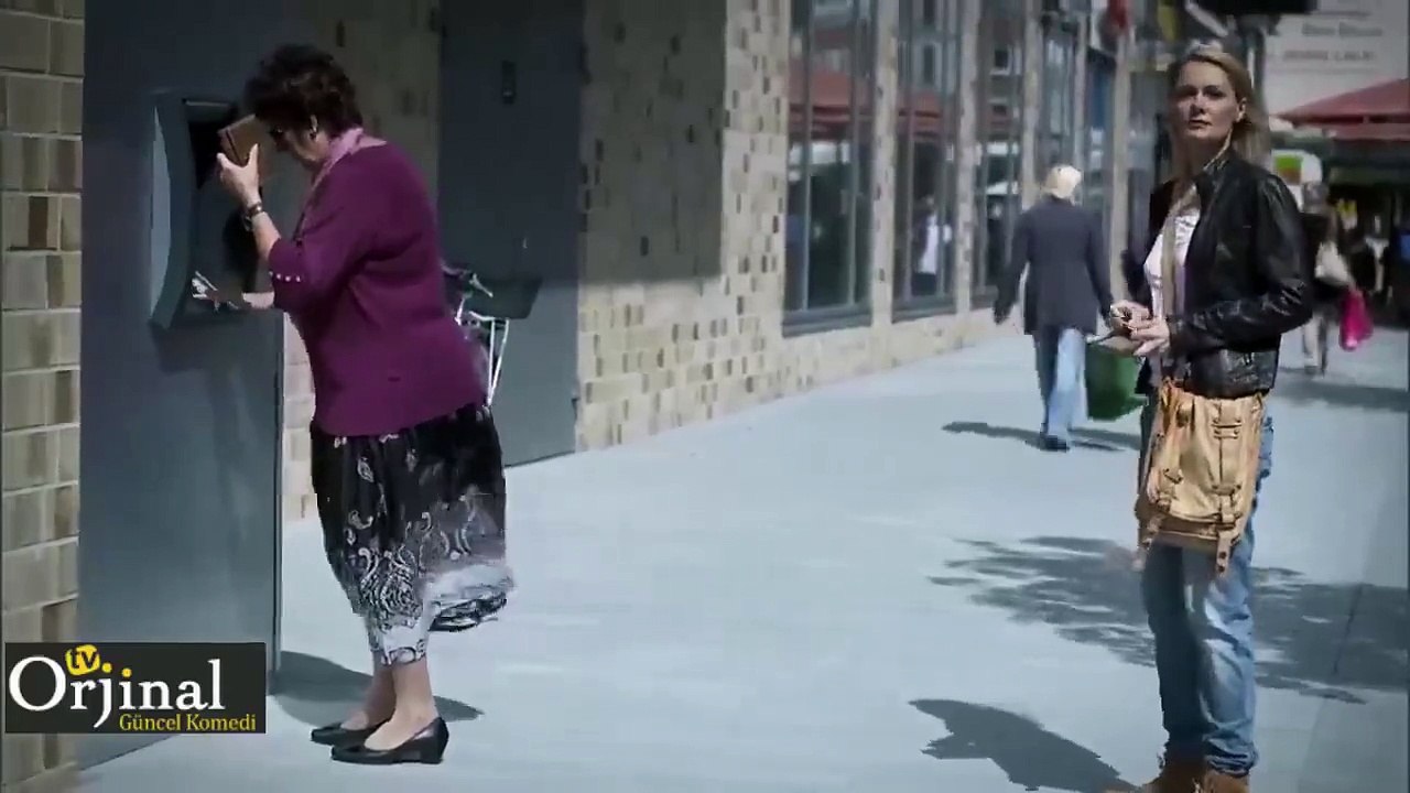 Solidarité feminine -  catastrophe