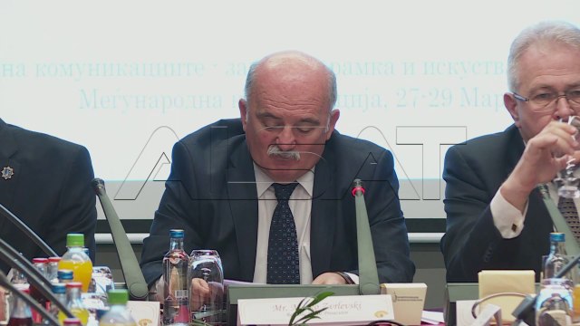 “Зврлевски бара промена на законот за следење на комуникациите”