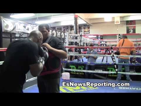 Ashley Theophane working out at mayweather boxing club - EsNews Boxing