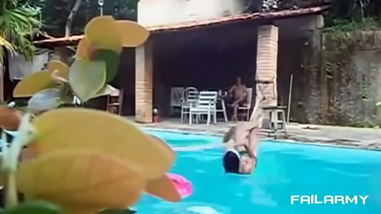 Os Videos mais engraçados e absurdos de todos os tempos - YouTube