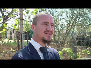 Video me Lilën, hoxhë Kalaja kërkon falje - Top Channel Albania - News - Lajme