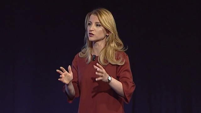 Ora News / Para e Pasuri - Call Center në Shqipëri ndjejnë efektet e para