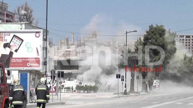 Shembet me shpërthim të kontrolluar një pallat, u përdorën 36 kg eksploziv