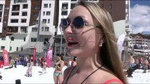 Rusi, mijëra skiator me veshje plazhi sfidojnë të ftohtin
