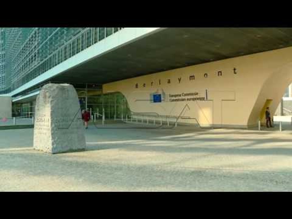 Аналитичари: Mеѓународната заедница може целосно да се откаже од Македонија