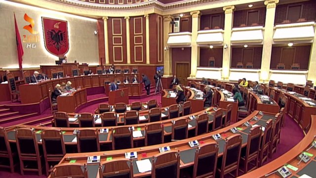 360° Gradë -BALLA HETIMET PËR CEZ, SHKAK PËR BOJKOTIN E OPOZITËS