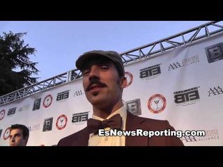 Singer Phoenix Mendoza Mayweather will win he is a monstar - EsNews Boxing