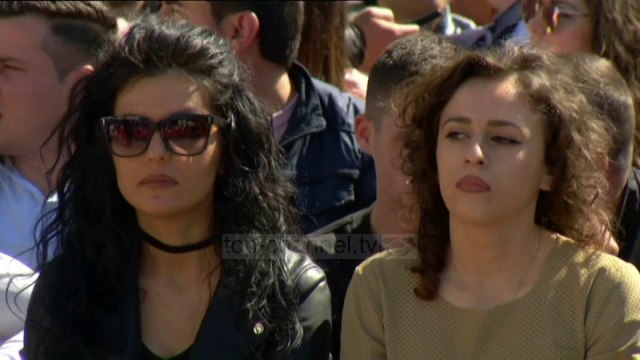 Rama: Çadra, aleanca kundër drejtësisë - Top Channel Albania - News - Lajme