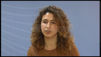 Ora News – Në dy dekadat e fundit lindën rreth 50 mijë bebe më pak