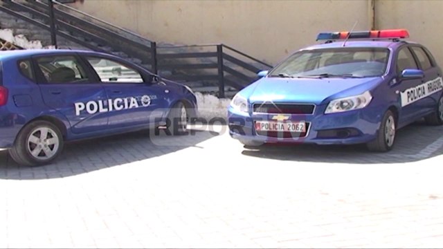Report TV - Skrapar, zbulohet fasoneria e shndërruar në laborator droge