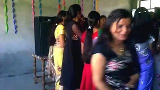 desi shadi dance home video beautifull girls are dancing