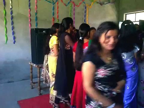 desi shadi dance home video beautifull girls are dancing
