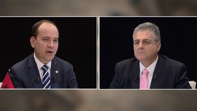 Ora News – Nishani: Si më nxorën nga Hoteli i Ushtrisë me djalin 2 vjeç...