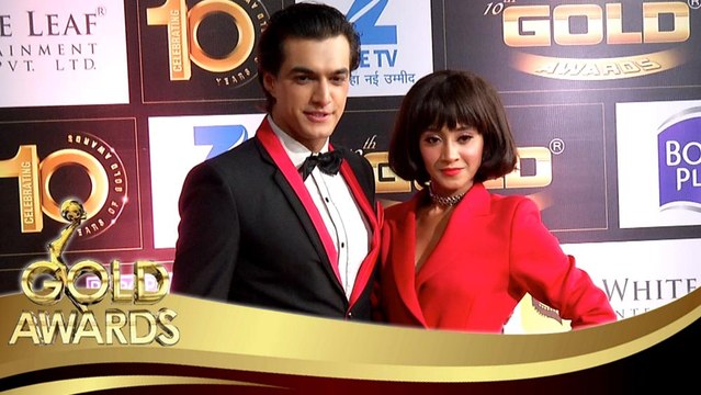 Kartik Loves Naira's BOLD MAKEOVER | Zee Gold Awards 2017