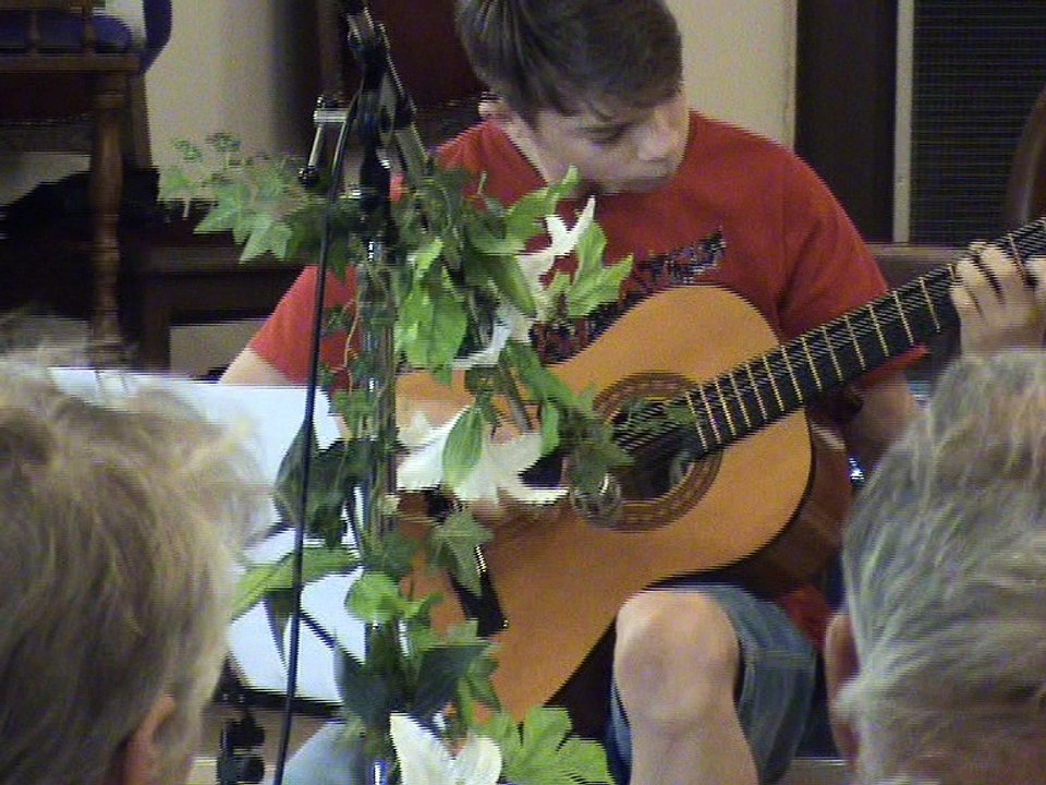 M2U02421 eleve guitare