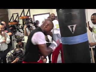 floyd mayweather song  - esnews where boxing fans send it thier work