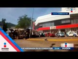 Camión se queda sin frenos y choca contra cuatro autos | Noticias con Ciro Gómez Leyva