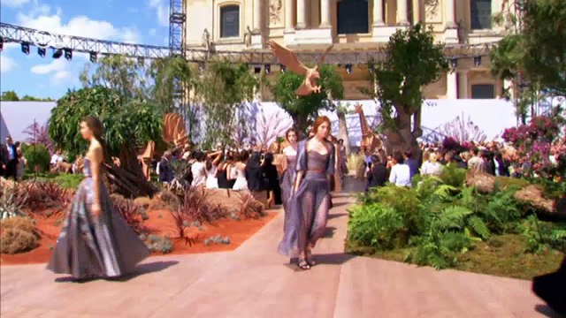 Haute Couture mit Tradition: 70 Jahre Dior | DW Deutsch