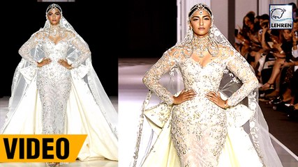 Sonam Kapoor Looks STUNNING At Paris Fashion Show