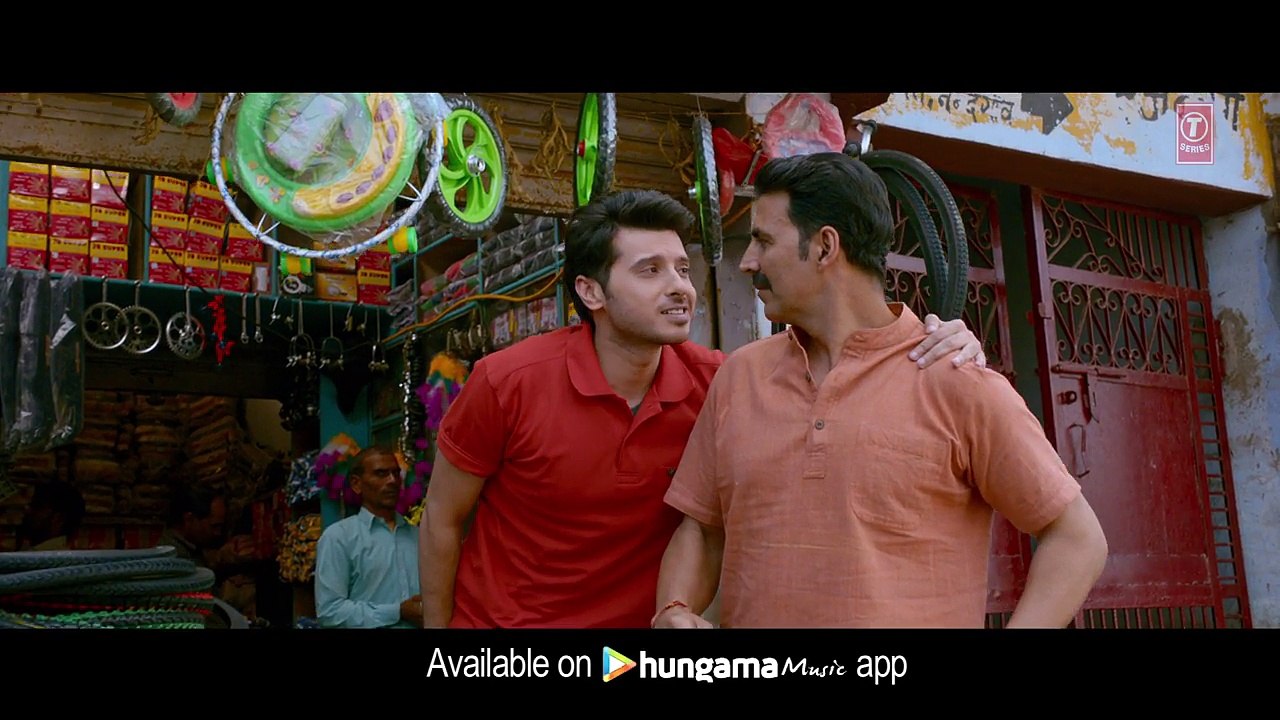 'Toilet Ek Prem Katha' New Song Out: 'Bakheda' Is All About The Chaos Love Creates!