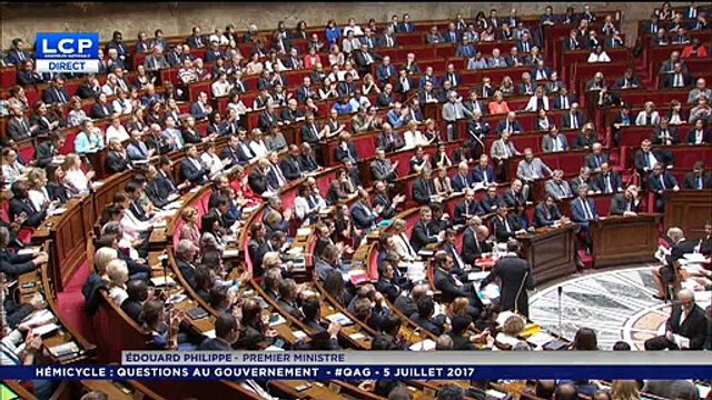 A l'Assemblée nationale, le Premier ministre Edouard Philippe commet un lapsus - Regardez