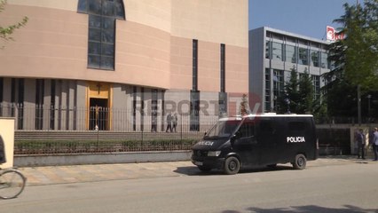 Report TV - MB: Politika kujdes! Konfliktet shfrytëzohen nga terroristët