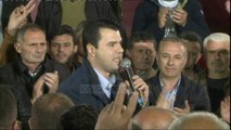 Basha rikthehet në çadër: Nuk tërhiqemi!  - Top Channel Albania - News - Lajme