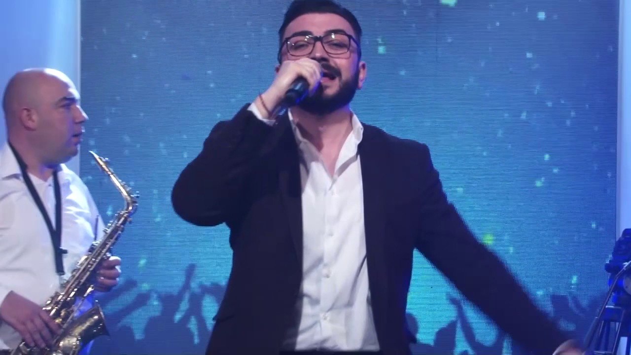 Vo nedela svadba pravam - Virtual band (cover Moja svadba)