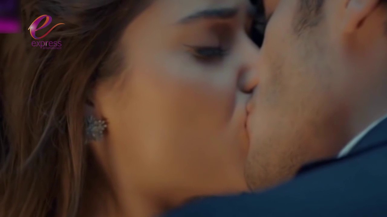Love Mashup Feel The Heart Remix Song Neha Kakkar 2017 HD Video (HAYAT AND MURAT)