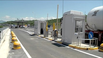 Shiten 10 makina në ditë - Top Channel Albania - News - Lajme HD