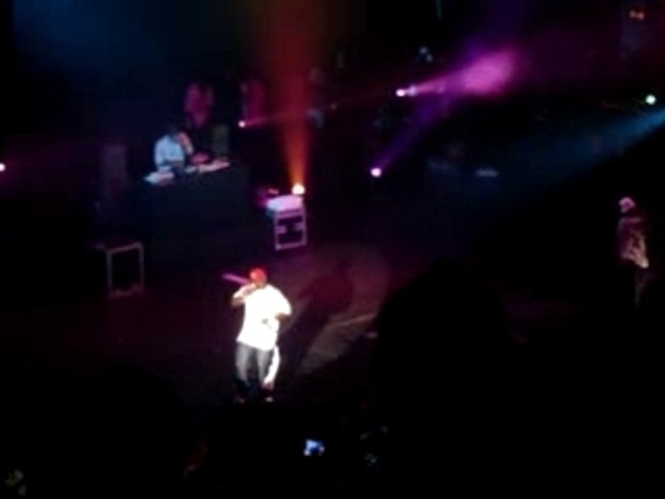 50 cent - just a lil bit (live @ Apollo,London)