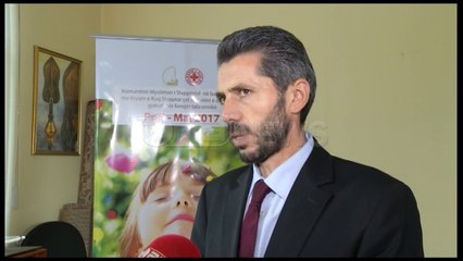 Ora News – Punonjësit e KMSH dhurojnë gjak për talasemikët