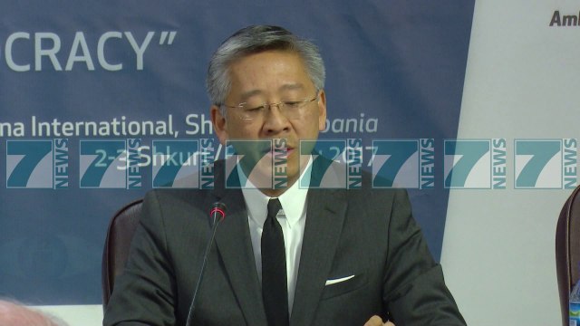 DONALD LU DHE DELAWIE REAGOJNE PAS QENDRIMIVE TE RAMES DHE THAÇIT - News, Lajme - Kanali 10