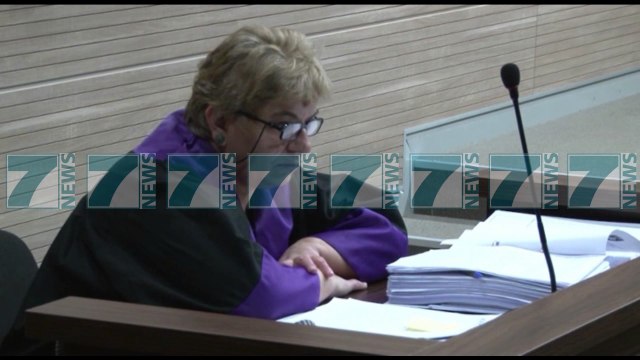 GJYKATA NE KOSOVE URDHERARREST PER ALBIN KURTIN - News, Lajme - Kanali 10