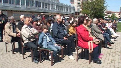 Shënohet dita botërore e librit  këtë vit dhurohen më pak libra për bibliotekën - Lajme